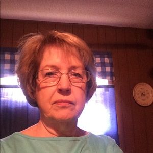 Meet your Posher, Pauline